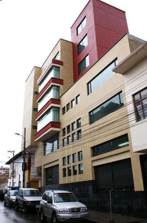 Hotel Flor De Los Andes Tulcán エクステリア 写真